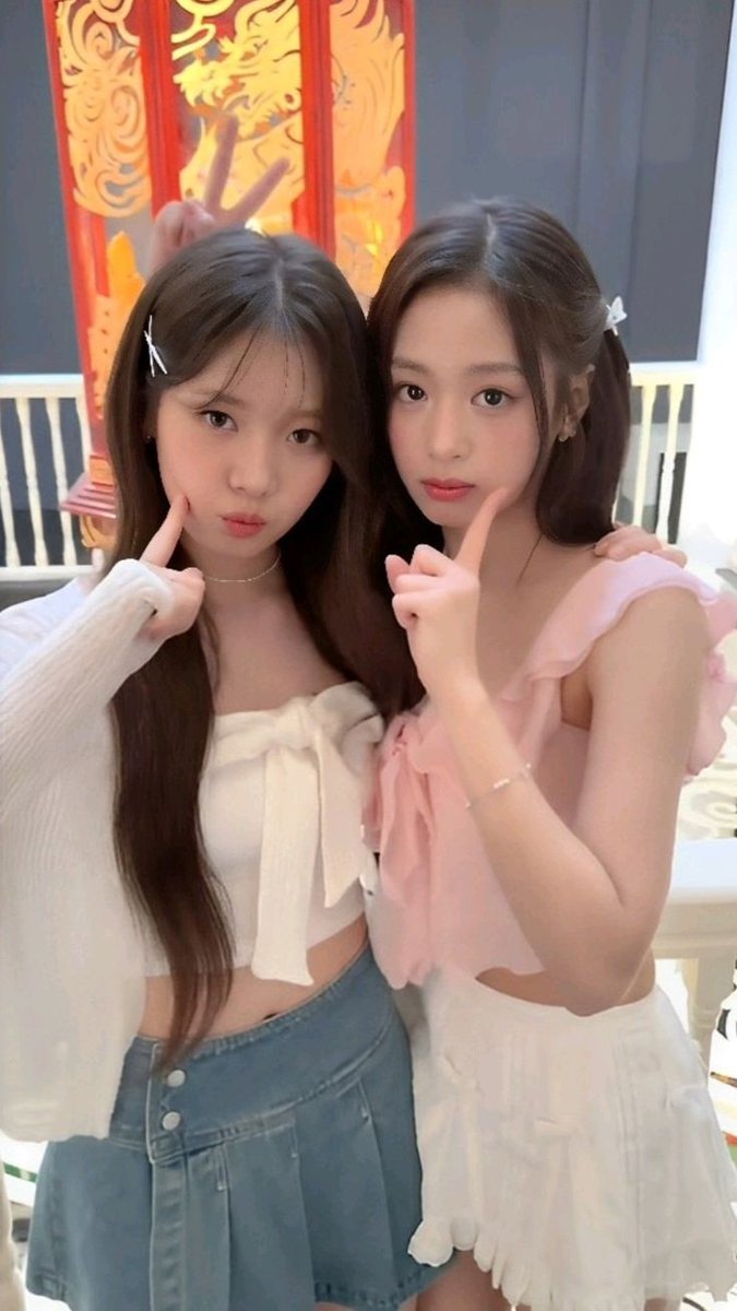 etheroras's tweet image. Crafted by the graceful hands of the beautiful Kak Vivia Sun. ♡