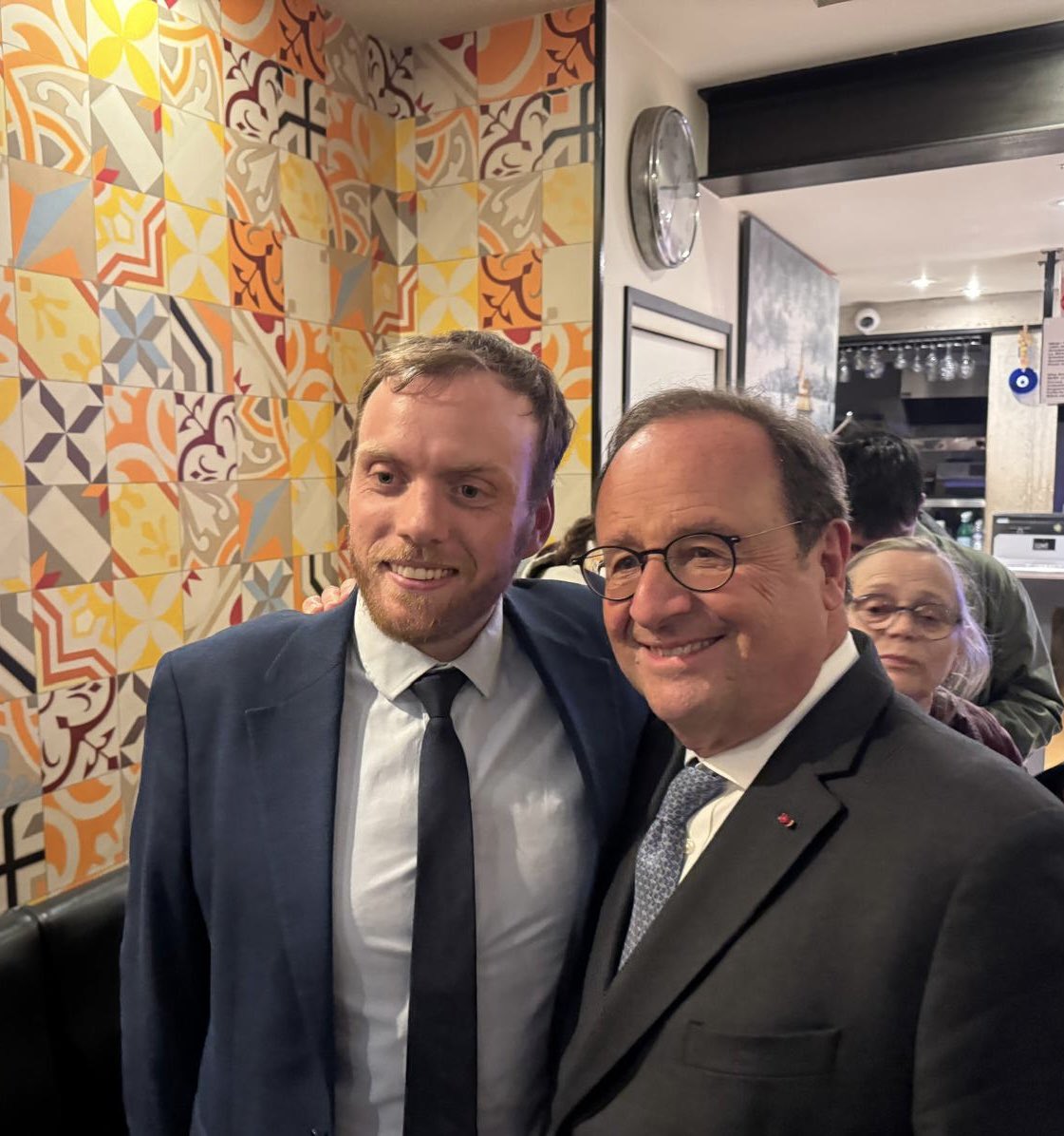 Cher <a href="/fhollande/">François Hollande</a>, merci de ta venue à #Poitiers, cette ville pour laquelle les socialistes mouillent leurs chemises depuis plus de 50 ans. 

Changer la ville pour changer les vies.