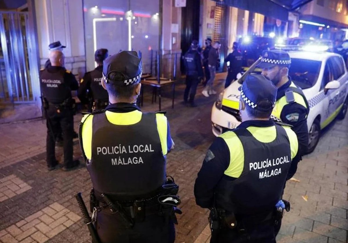 🇪🇸 Un indigente MATA de un machetazo a un ladrón de origen marroquí🇲🇦 que intentó robarle en Manilva (Málaga)

Una estatúa para ese héroe
