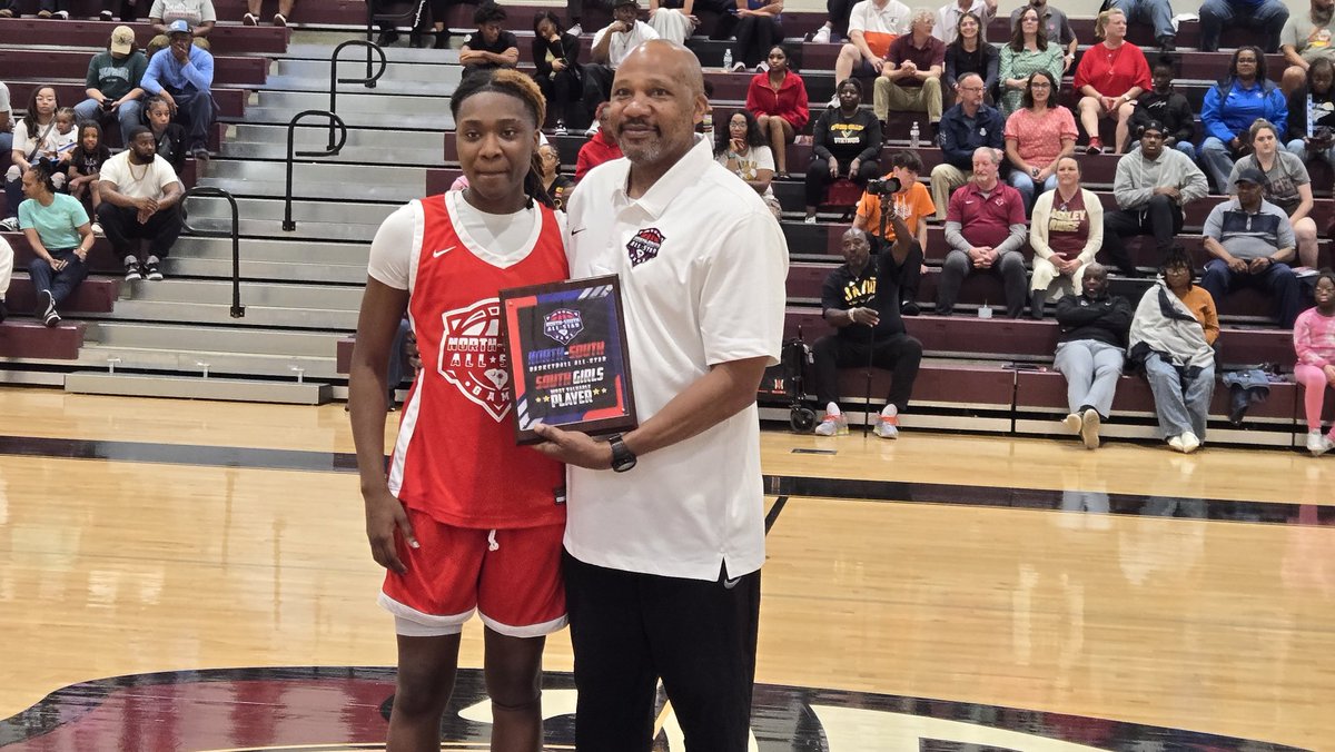 Lou Bezjak (@louatthestate) on Twitter photo MVPs of <a href="/SCBCA/">South Carolina Basketball Coaches Association</a> North-South Girls Game
North: Zoe Young (Laurens) 18 pts
South: Shaelyn Hayes <a href="/KnollAthletics/">White Knoll Athletics</a> 13 pts MVPs of <a href="/SCBCA/">South Carolina Basketball Coaches Association</a> North-South Girls Game
North: Zoe Young (Laurens) 18 pts
South: Shaelyn Hayes <a href="/KnollAthletics/">White Knoll Athletics</a> 13 pts