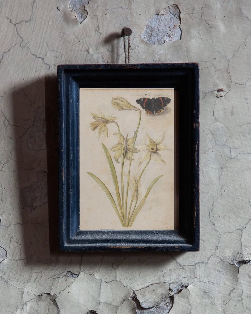 This morning, the housemaid was given a print of daffodils by her suitor who worked at an art dealer’s in Artillery Lane. So struck was she by the gift, that she arranged the flowers for Mrs Jervis in the same manner.

Join us for a special at home evening dennissevershouse.co.uk/event/motherin…