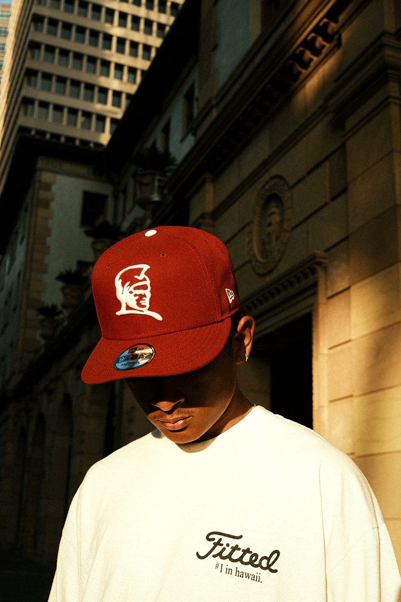 9FIFTY KAMEHAMEHA - CARDINAL
GOLFER KAMEHAMEHA - VEGAS GOLD / LIGHT BRONZE
LET'S ROLL TEE - CREME

Available now.

fittedhawaii.com/products/kameh…