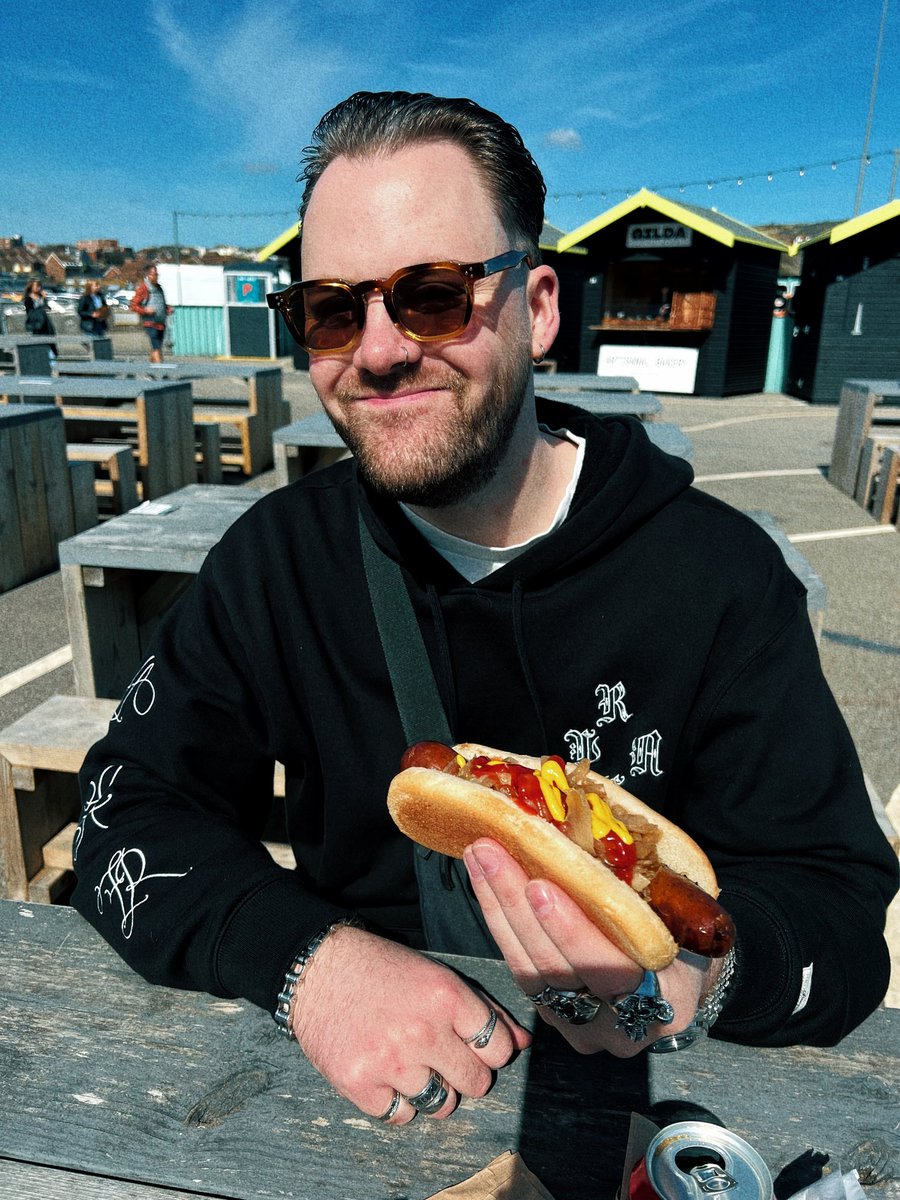 Will Newman tweet media