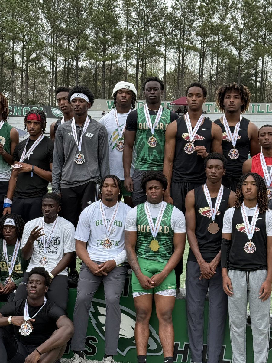 TrackBuford's tweet image. Big UPS to our 4x200m team as they dominated in today’s county meet with a time of 1:26.09! This would place the Wolves in 1st place for this event! 🥇 straight ROLLIN! 🏃🏾‍♂️💨 @Coach_Davis22 @tyboogie_da1 @rona1d8 @JordanAllen_12 @Dylan_McCoy26 @MoneyMeer34 #RunWithTheWolves🐺