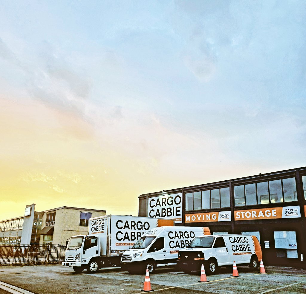 Realtors know: when it's time to move, only the best will do. That's why they call CARGO CABBIE.
#TopRealtorsTrustUs #CARGOCABBIE #WhiteGloveMoving #TorontoLuxuryHomes