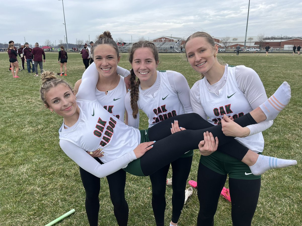 OHRocketGolf's tweet image. New Seneca Invitational Meet Record!!! Congratulations 4x4 members Olivia, Effie, Kennedy,&amp;amp; Olivia!!!
