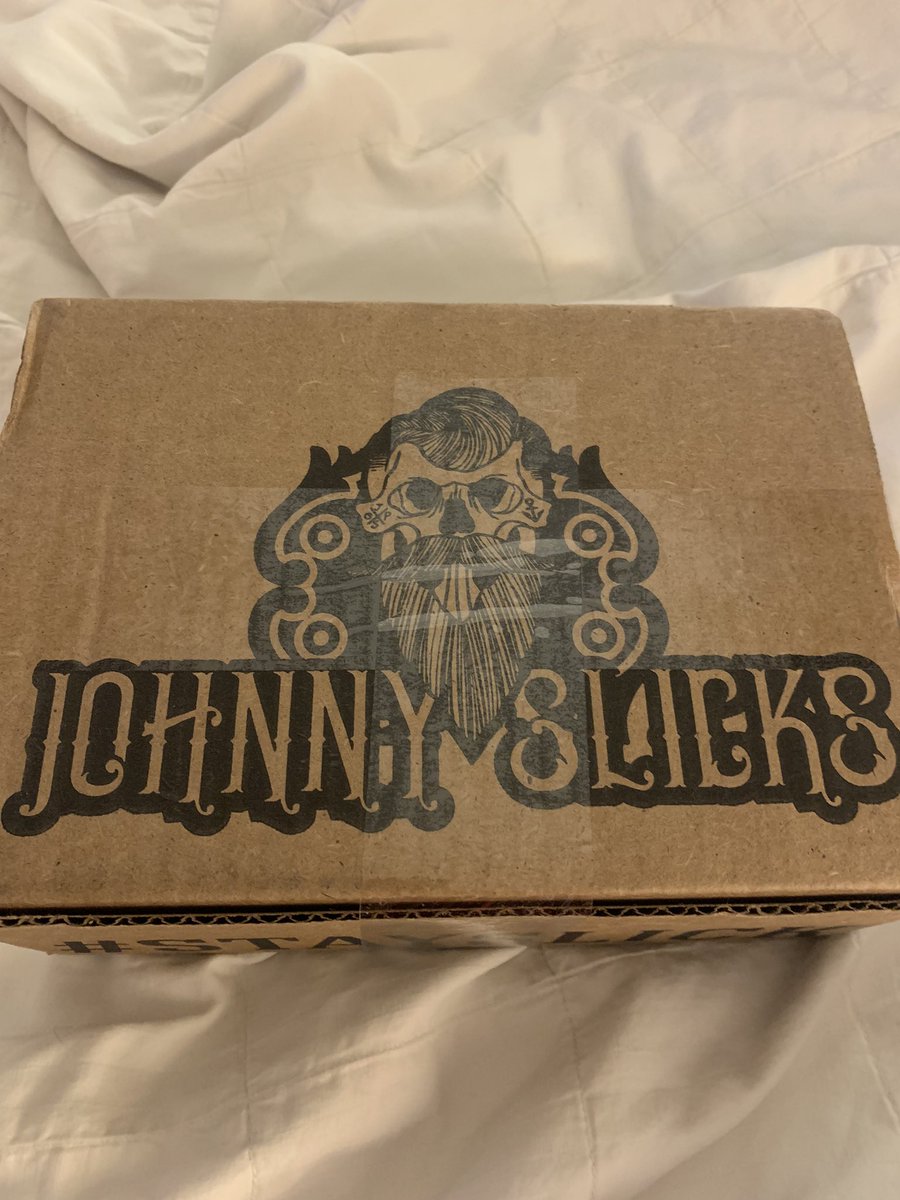 ACE1S1K's tweet photo. #slicksjohnny American 🇺🇸 made, USMC Veteran owned. 100% Natural, great products! https://t.co/cp62D8vB9g