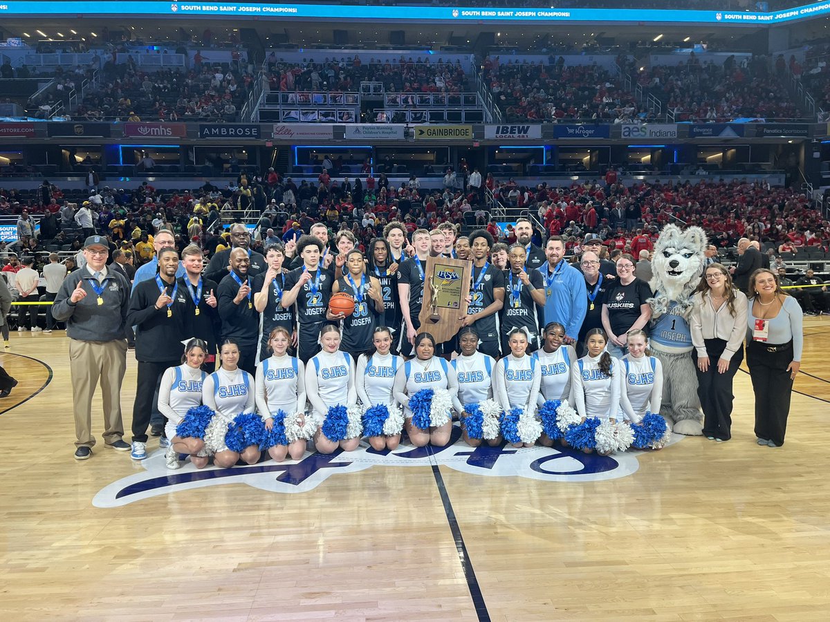 IHSAA (@ihsaa1) on Twitter photo The South Bend Saint Joseph Huskies finish as Class 3A Boys Basketball State Champions! This is their first boys basketball state title in school history! ๐๐
<a href="/SaintJoeSports/">Saint Joseph High School Athletics</a> The South Bend Saint Joseph Huskies finish as Class 3A Boys Basketball State Champions! This is their first boys basketball state title in school history! ๐๐
<a href="/SaintJoeSports/">Saint Joseph High School Athletics</a>