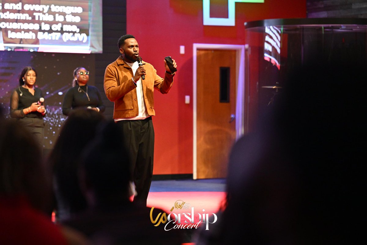 JesusHouseBalt's tweet image. The Word Works Conference is moving forward, and God&apos;s house is overflowing with praise! 🙌 Ejay Harold and JHB True Worship have truly blessed us with their ministrations. What a night! It&apos;s a privilege to be in this room. ✨ 

#JesusHouseBaltimore #WordWorksConcert…