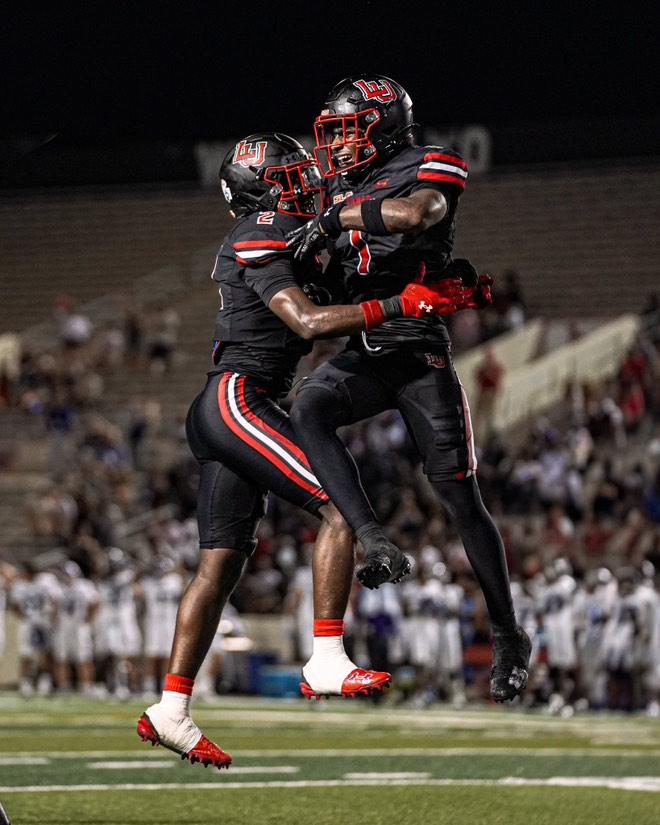 Donovan Jones (@donovanjones_26) on Twitter photo After a Great Junior day and great conversation with <a href="/Coach_Cannata/">Matt Cannata</a> I'm blessed to receive a D1 offer from Lamar University!
<a href="/coachjwilburn/">Jeremy Wilburn</a> <a href="/CoachKSmith_318/">Kenny Smith</a> <a href="/ShreveGators/">Captain Shreve Football</a> <a href="/CoachRossomando/">Peter Rossomando</a> <a href="/LAvsAllYall/">Louisiana vs. All Yβall</a> <a href="/RecruitLouisian/">Recruit Louisianaβ’οΈ</a> After a Great Junior day and great conversation with <a href="/Coach_Cannata/">Matt Cannata</a> I'm blessed to receive a D1 offer from Lamar University!
<a href="/coachjwilburn/">Jeremy Wilburn</a> <a href="/CoachKSmith_318/">Kenny Smith</a> <a href="/ShreveGators/">Captain Shreve Football</a> <a href="/CoachRossomando/">Peter Rossomando</a> <a href="/LAvsAllYall/">Louisiana vs. All Yβall</a> <a href="/RecruitLouisian/">Recruit Louisianaβ’οΈ</a>
