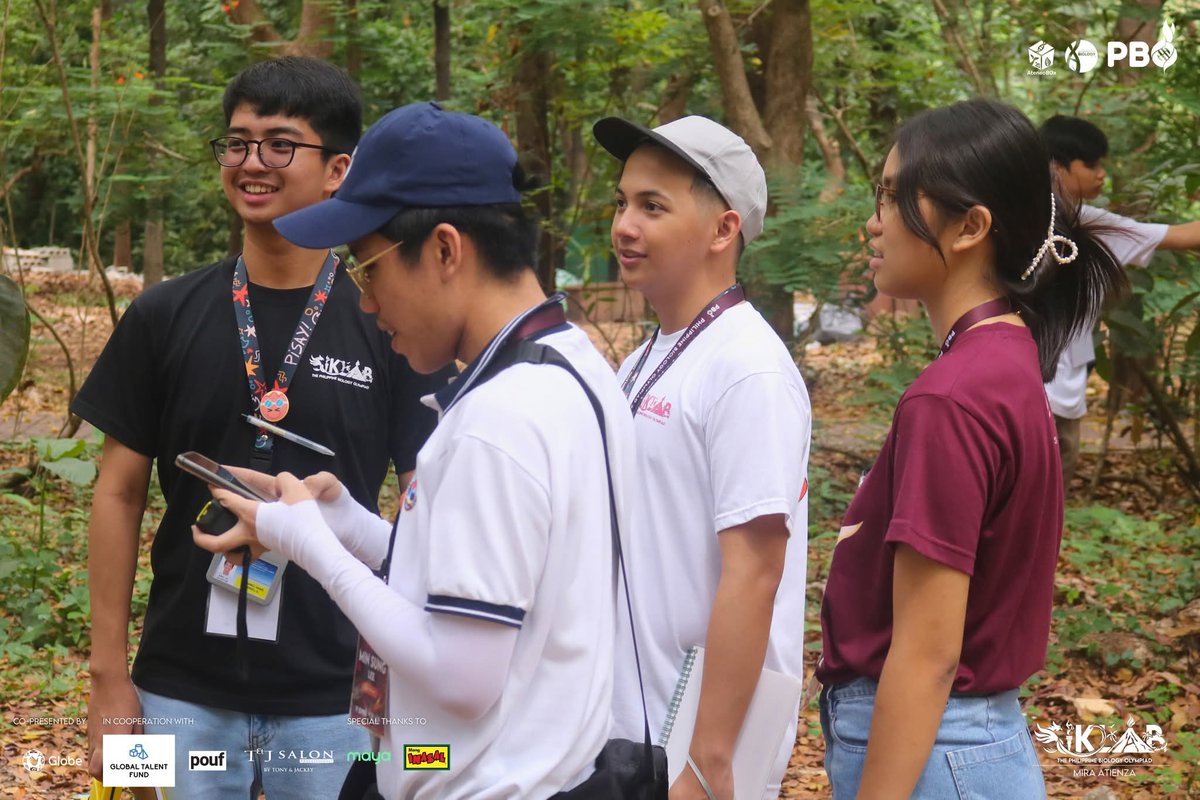 mcteambio's tweet photo. BEHOLD, OUR PBO 2025 FINALISTS!! ❤️🔥

Congratulations to Chloe, Shawn, and Min for reaching the top 20 of the premier national biology competition! ✨️🫶

Congrats also to Hans for an impressive semifinals showing! Your efforts do not go unnoticed 🙌

🔥🔥🔥🔥🔥 https://t.co/pLM1XUSfNJ