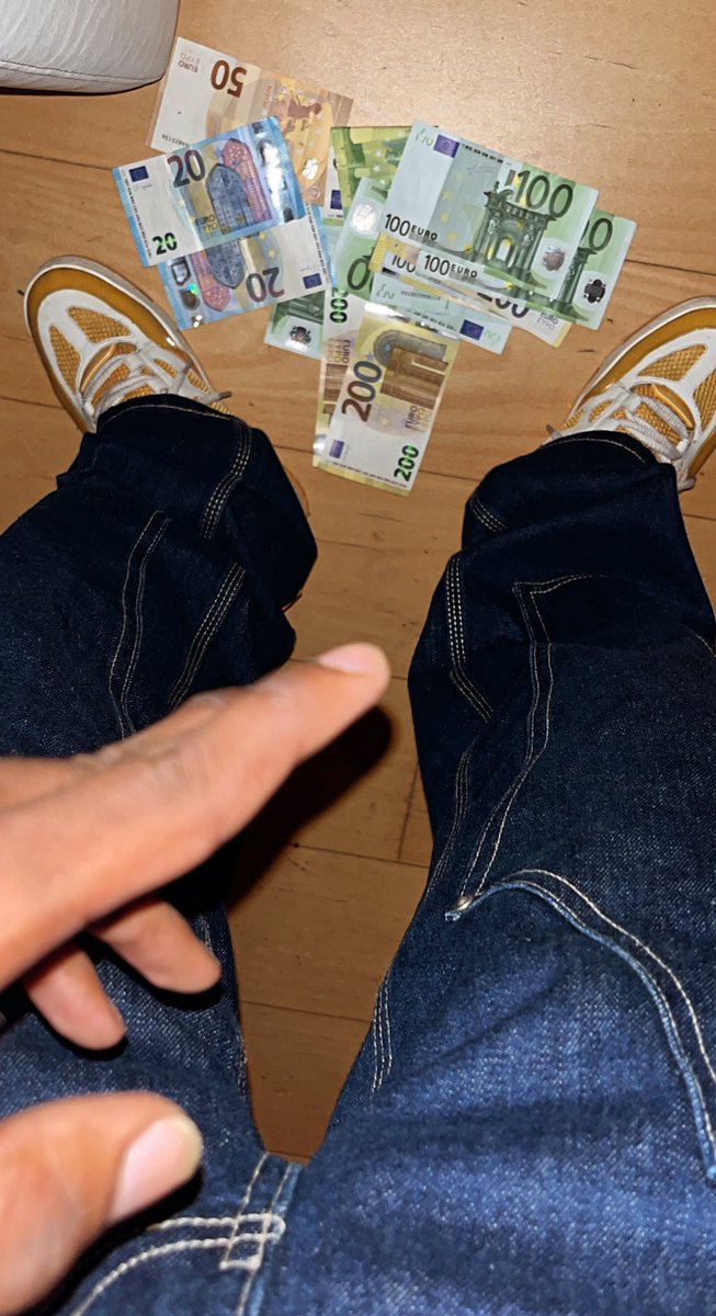 NDrama2's tweet photo. I See💲💲💲 https://t.co/nlrUb7SCa0