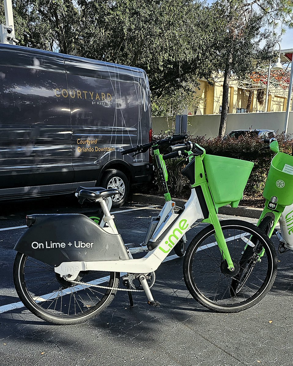OrlandoCY's tweet photo. Ride into a great week by hopping on a Lime Bike or our complimentary shuttle is ready to roll too! The choice is yours - enjoy the convenience and fun of downtown Orlando's transportation options! 🚲 🚐
#freeshuttle #bike #vacation #downtownorlando #orlando #marriott #travel https://t.co/lJoBUT0KQq