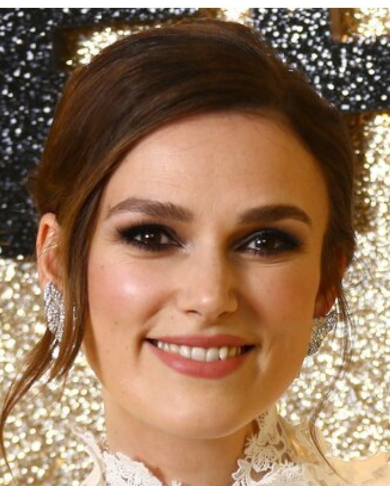 عید کا چاند نظر آگیا ہے ۔ آپ سب کو چاند رات مبارک