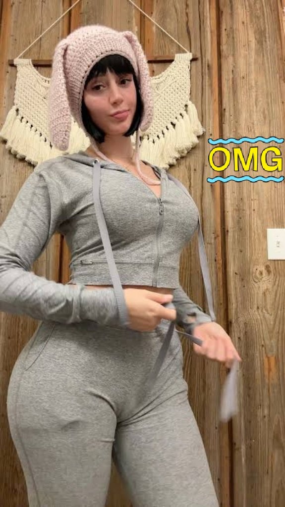 One of my girl name is Linda Babylon 🧣🎀💘🙈 shy girl 🤭💬👈👉