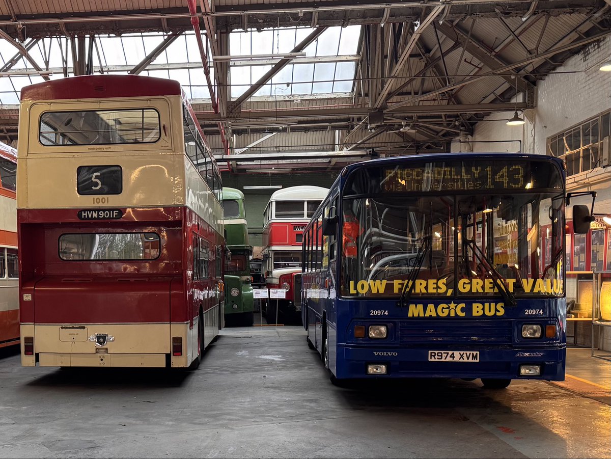 Today we unveiled our latest restoration project, returning Magic Bus to the streets of Manchester with 20974! 

I hope you like it ⭐️