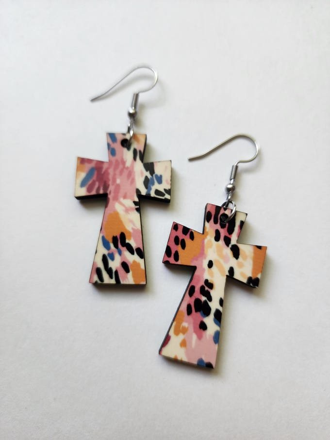 DlovCreations's tweet photo. Colorful Animal Print Wood Cross Earrings, Boho Chic Earrings.  Light weight hard board. 1.5 x 1.0. Hypoallergenic ear wires. One sided design. These are fashion ready for… https://t.co/aSVAVqQTC9 https://t.co/bVqtrZ7Uik