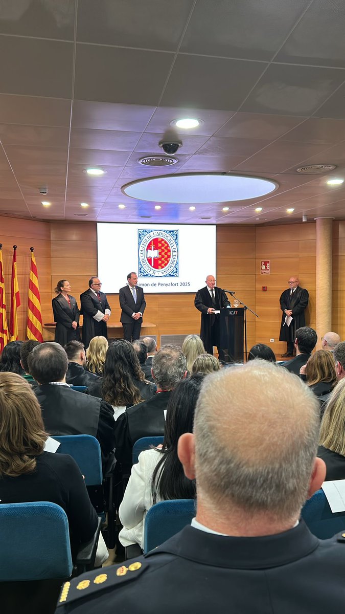 coaftarragona's tweet photo. Hem assistit a l’acte de Sant Raimon de Peñafort del @ICATTarragona  en el que ha assistit el conseller de Justícia i Qualitat Democràtica, Ramon Espadaler
#CAFTarragona #Administrador
#Administradora #Fincas #Finques #Administradors
#Administradores https://t.co/yeQbCaVYVs