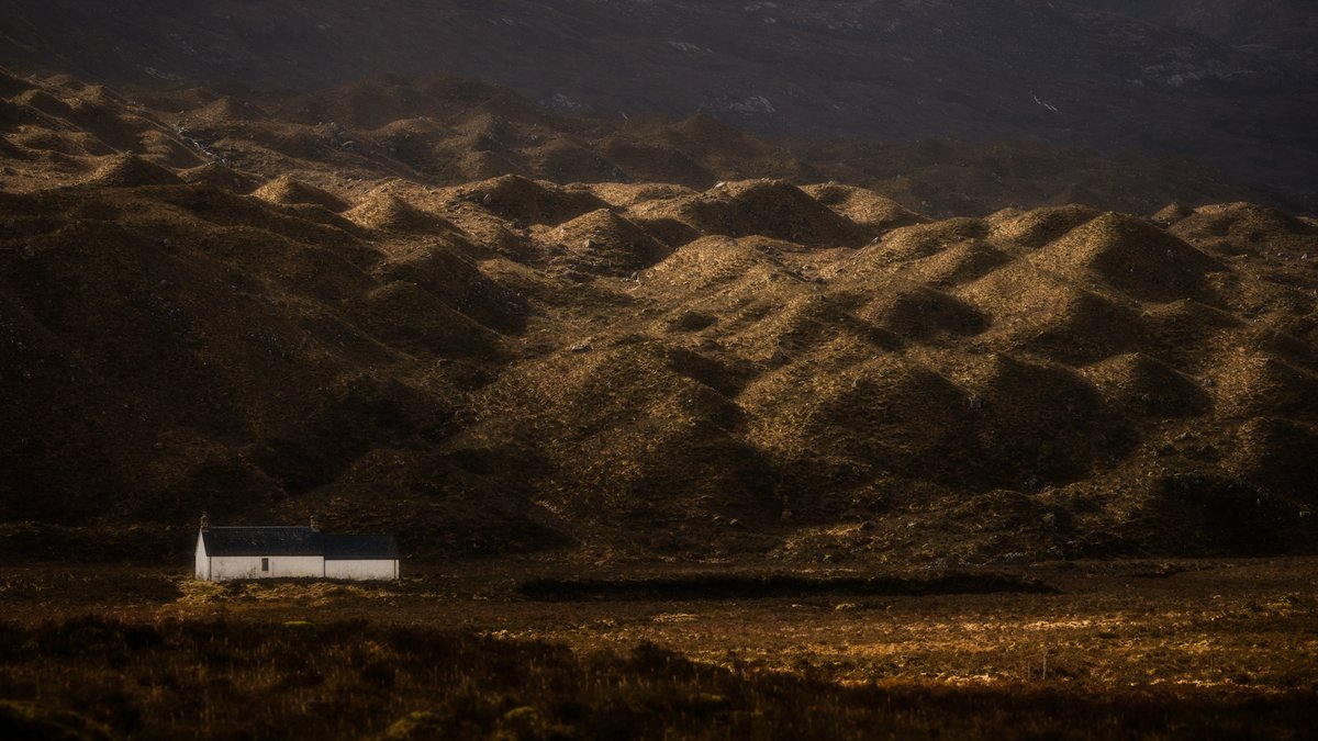 mark_lj's tweet image. Same old same old in Torridon as I took this weeks guests to Inverness airport yesterday. Not sure how many times I&apos;ve taken these road side snaps.