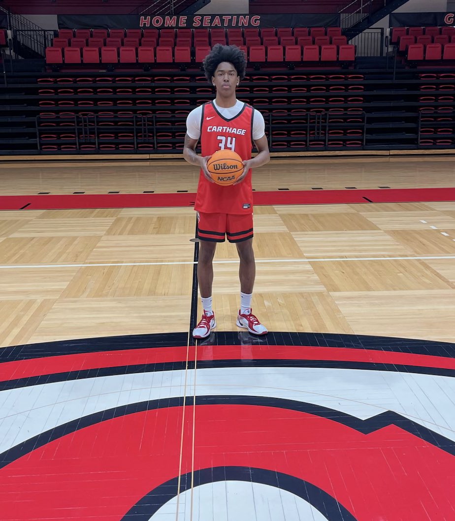 XayFitz22's tweet photo. After a visit and long talks with @SDjurickovic21 &amp; @CoachTP3 I am extremely Blessed to receive an offer from Carthage College 🐦‍🔥 https://t.co/5RYMgkAVP9