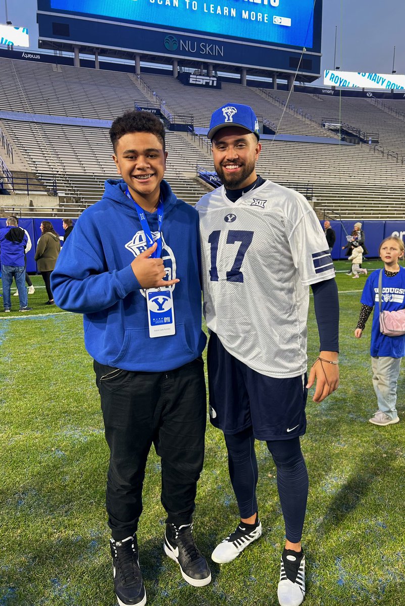 Malaki Laulu-Pututau (@malakilp) on Twitter photo Fun time with big bro at Alumni Day.
GO COUGS π€π½
<a href="/moroni_lp/">Moroni Laulu-Pututau</a> <a href="/BYUfootball/">BYU FOOTBALL</a> Fun time with big bro at Alumni Day.
GO COUGS π€π½
<a href="/moroni_lp/">Moroni Laulu-Pututau</a> <a href="/BYUfootball/">BYU FOOTBALL</a>