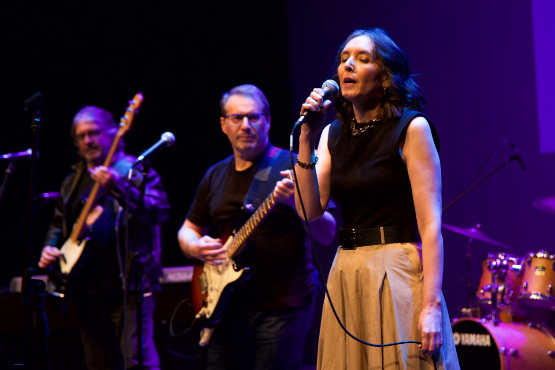 ConcelloCoruna's tweet photo. 🎶 A formación Starband gaña o primeiro Torre 67 Fest da Escola Municipal de Música
👉 A alcaldesa, Inés Rey, presidiu o xurado deste concurso de música moderna celebrado no Ágora
ℹ️ https://t.co/wmDIy4P4wX https://t.co/3DiLAKAXhm