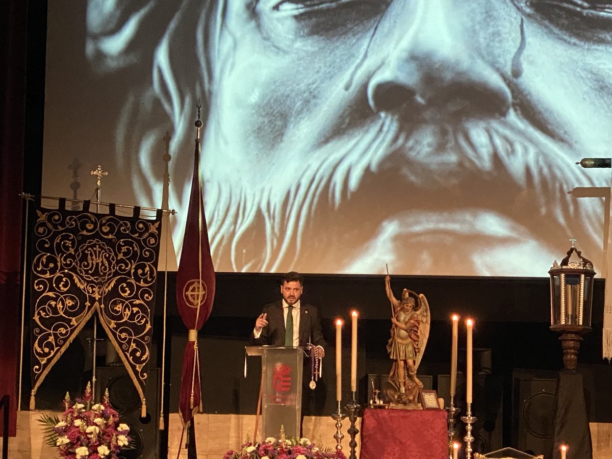 Hermandad de la Vera+Cruz (@veracruzposadas) on Twitter photo 