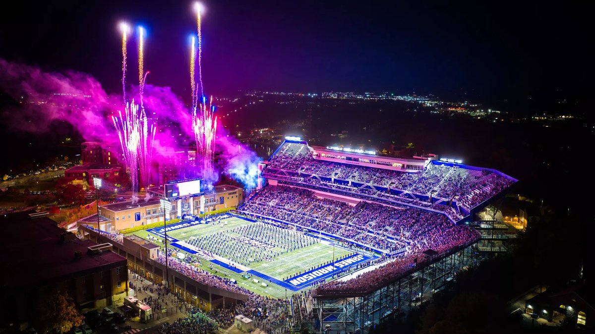 Logan Steele (@steelelogan4) on Twitter photo Had a great visit today with <a href="/JMUFootball/">JMU Football</a>!! Loved getting back up to the facility! Can’t wait to get back up this June for camp! Go Dukes!! <a href="/CoachBobChesney/">Robert Chesney</a> <a href="/Coach_DiMike/">Anthony DiMichele</a> <a href="/ApplebaumNathan/">Nathan Applebaum</a> <a href="/Justin_Harpo/">Justin Harper</a> <a href="/JoeMento/">Joe Mento</a> <a href="/Coach_Espo/">James Esposito</a> Had a great visit today with <a href="/JMUFootball/">JMU Football</a>!! Loved getting back up to the facility! Can’t wait to get back up this June for camp! Go Dukes!! <a href="/CoachBobChesney/">Robert Chesney</a> <a href="/Coach_DiMike/">Anthony DiMichele</a> <a href="/ApplebaumNathan/">Nathan Applebaum</a> <a href="/Justin_Harpo/">Justin Harper</a> <a href="/JoeMento/">Joe Mento</a> <a href="/Coach_Espo/">James Esposito</a>