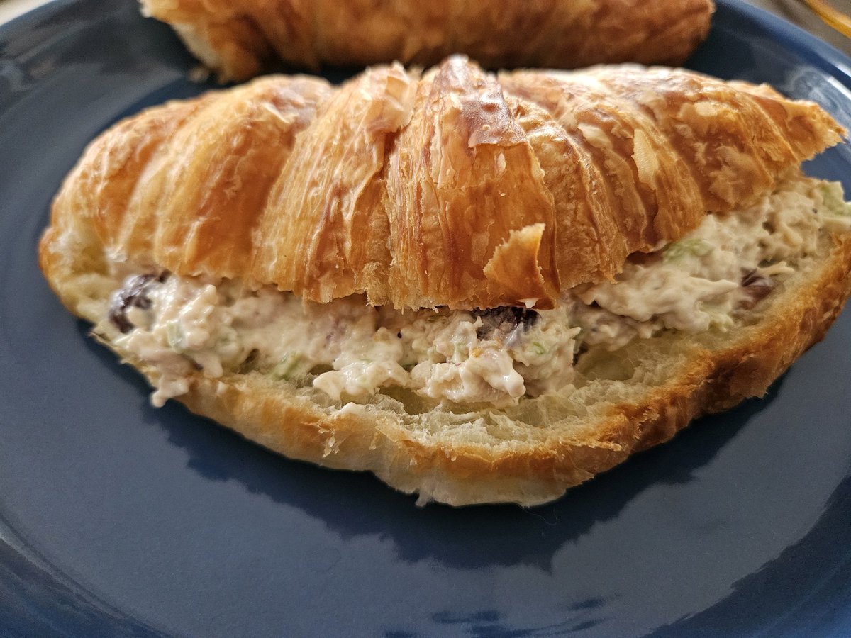 Polly Karr tweet media