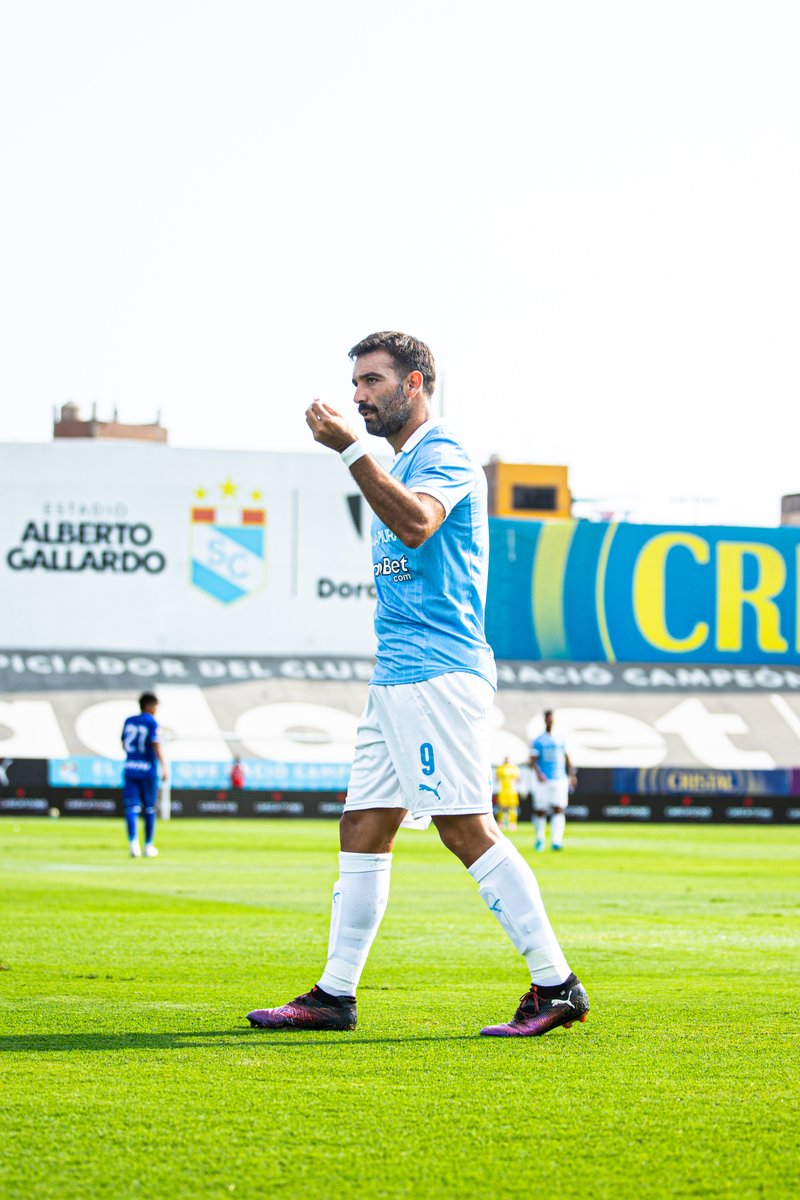 BSCervecero's tweet photo. La frustración por los goles anulados 😤😤

📷 : @maug_cf 🔝 https://t.co/WxP237MPbw