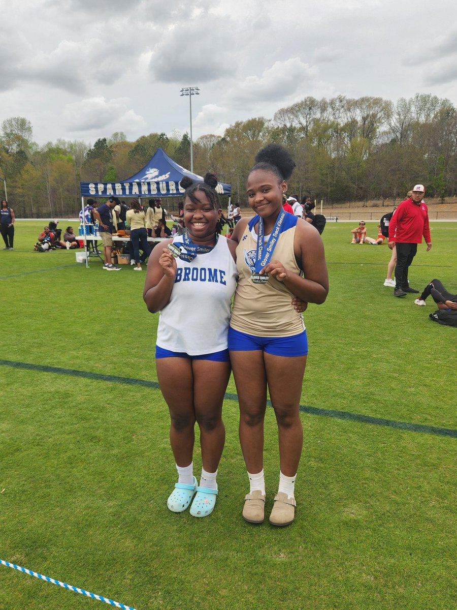 Congratulations to Mahalia, Diamond and Chelsea(not pictured) for winning the girls Javelin at the Glover Smiley Track classic!!!! 🎉💪 <a href="/_BroomeStrength/">Broome_S&C</a> <a href="/BroomeClub/">Broome Athletic Booster Club</a> <a href="/GOCENTURIONSGO/">Broome Athletics</a> <a href="/SpartanburgD3/">Spartanburg School District Three</a> <a href="/Coach_LFleming/">Lynn Fleming</a>