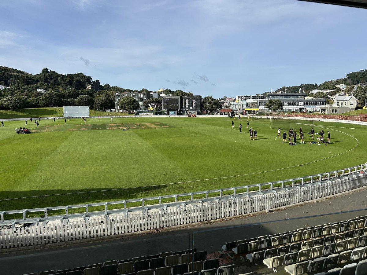 Plunket Shield | Round 8

We move into Day Two with Canterbury set to head into bat after dismissing Wellington for 269, play underway from 10.30am