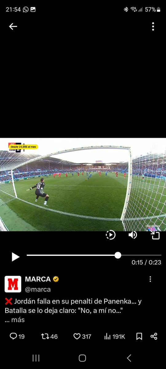 Afau82's tweet photo. Y xq este penalti no se ha repetido? https://t.co/YuaPMgYISH