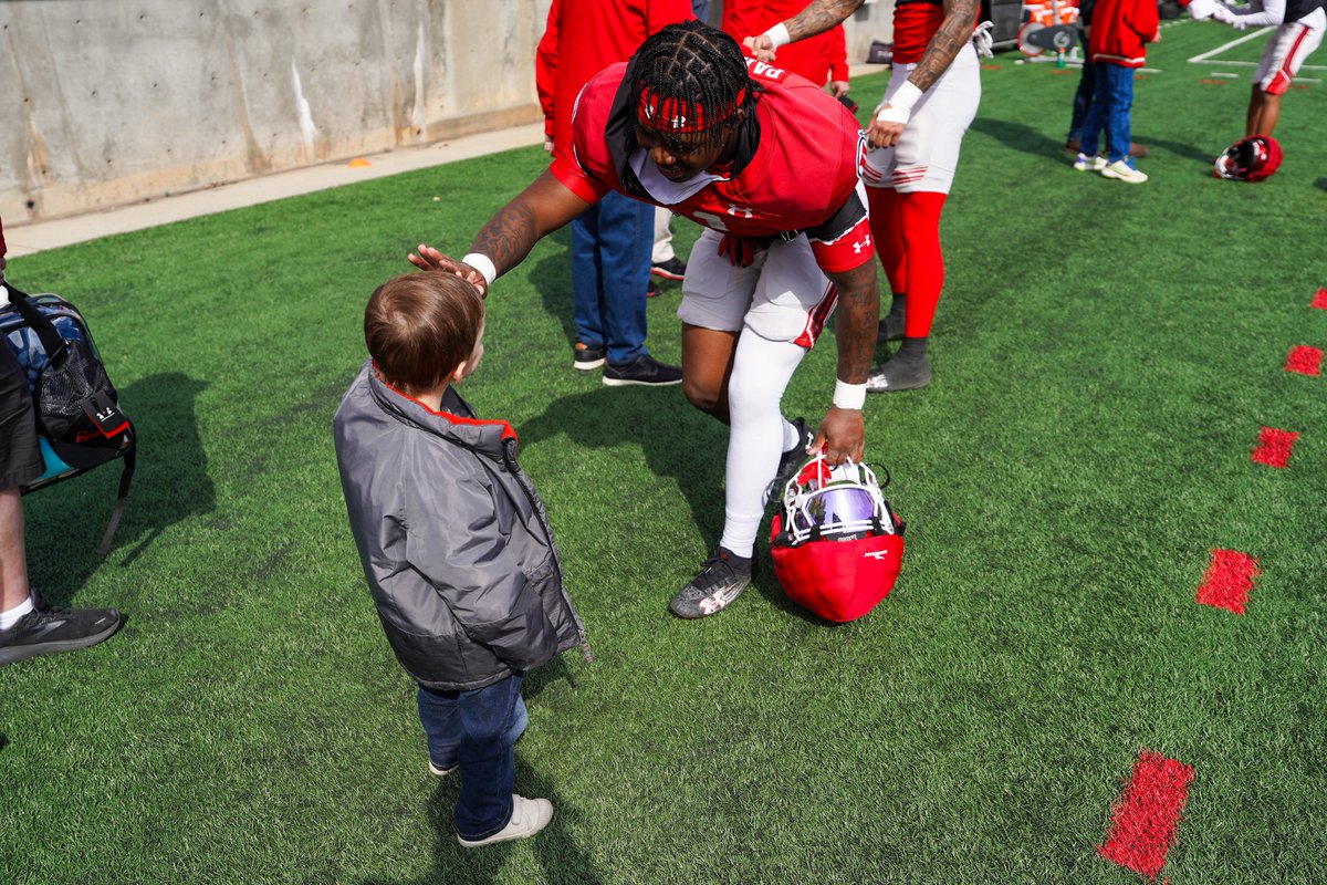 Couldn’t do what we do without U‼️ 

#GoUtes