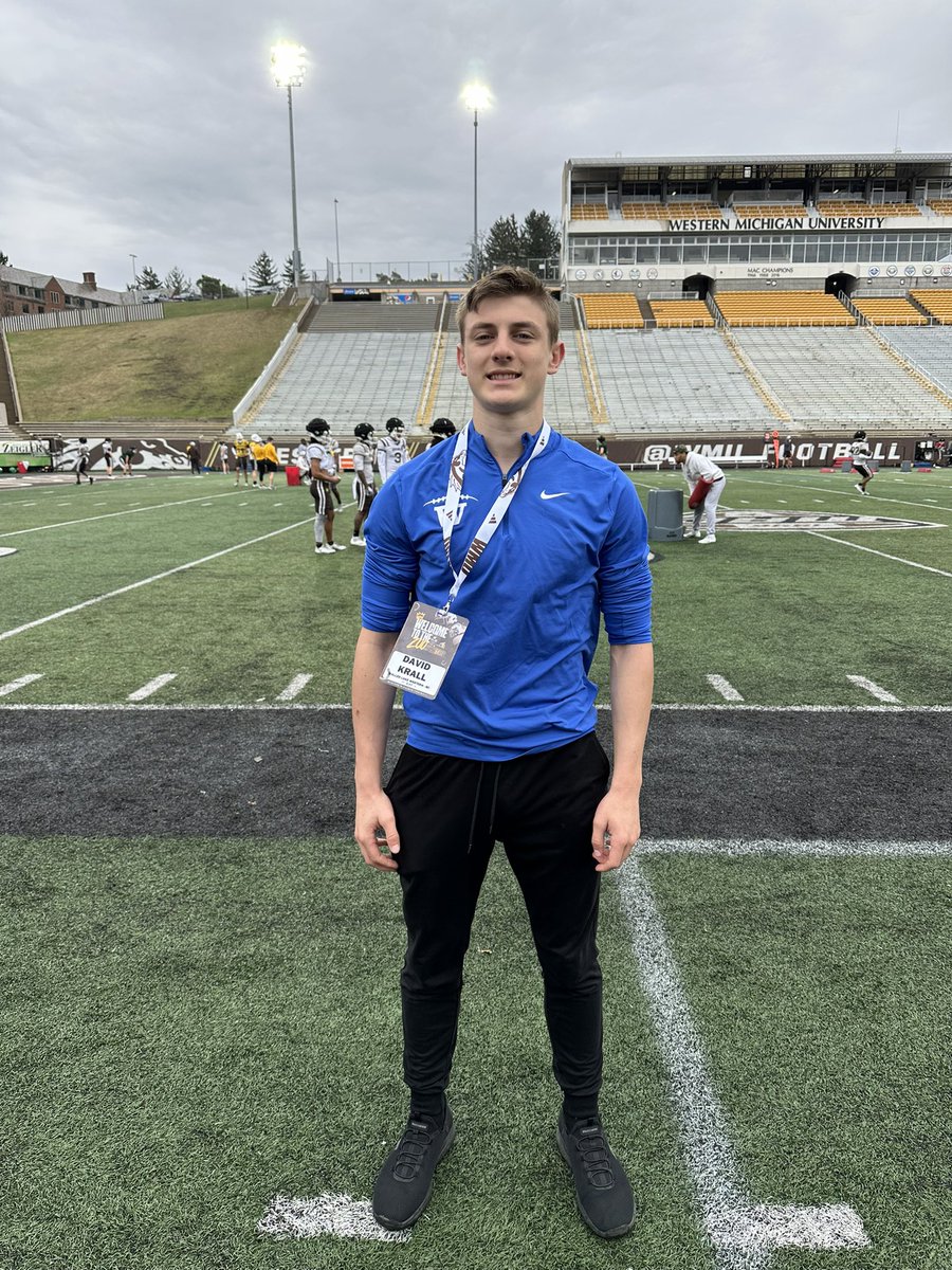 Had a great time visiting <a href="/WMU_Football/">Western Michigan Football</a> &amp; watching their spring practice. Thankful for the opportunity to talk with <a href="/coachwaltbell/">Walt Bell</a> &amp; hear his perspective on the QB position. 

It was fun catching up with &amp; watching my former <a href="/WLWestern_FB/">WLW Football</a> teammate <a href="/LVaughan2025/">Liam Vaughan</a> practice.