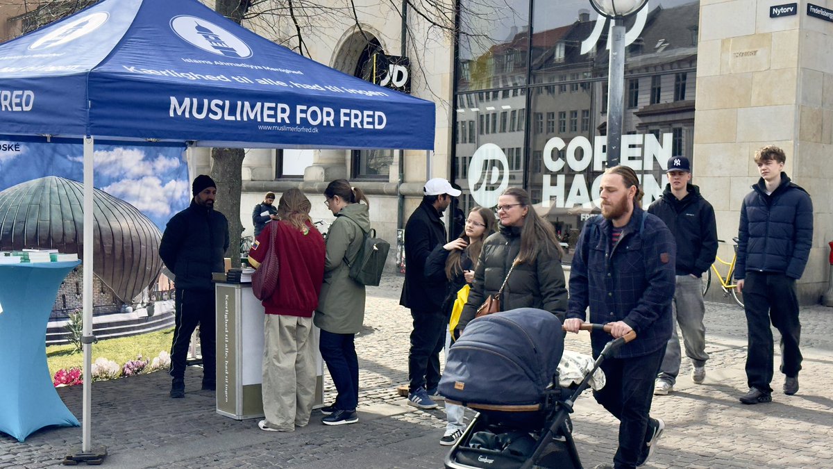 Fantastisk dag i det Nytorv KBH, hvor der var en masse mennesker, der kom forbi vores bod.

Næste lørdag d. 05 april, kommer forbi Odense mellem 10-14