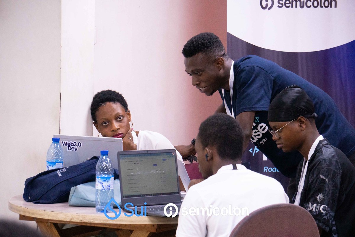 yinka. 🕸️ tweet media