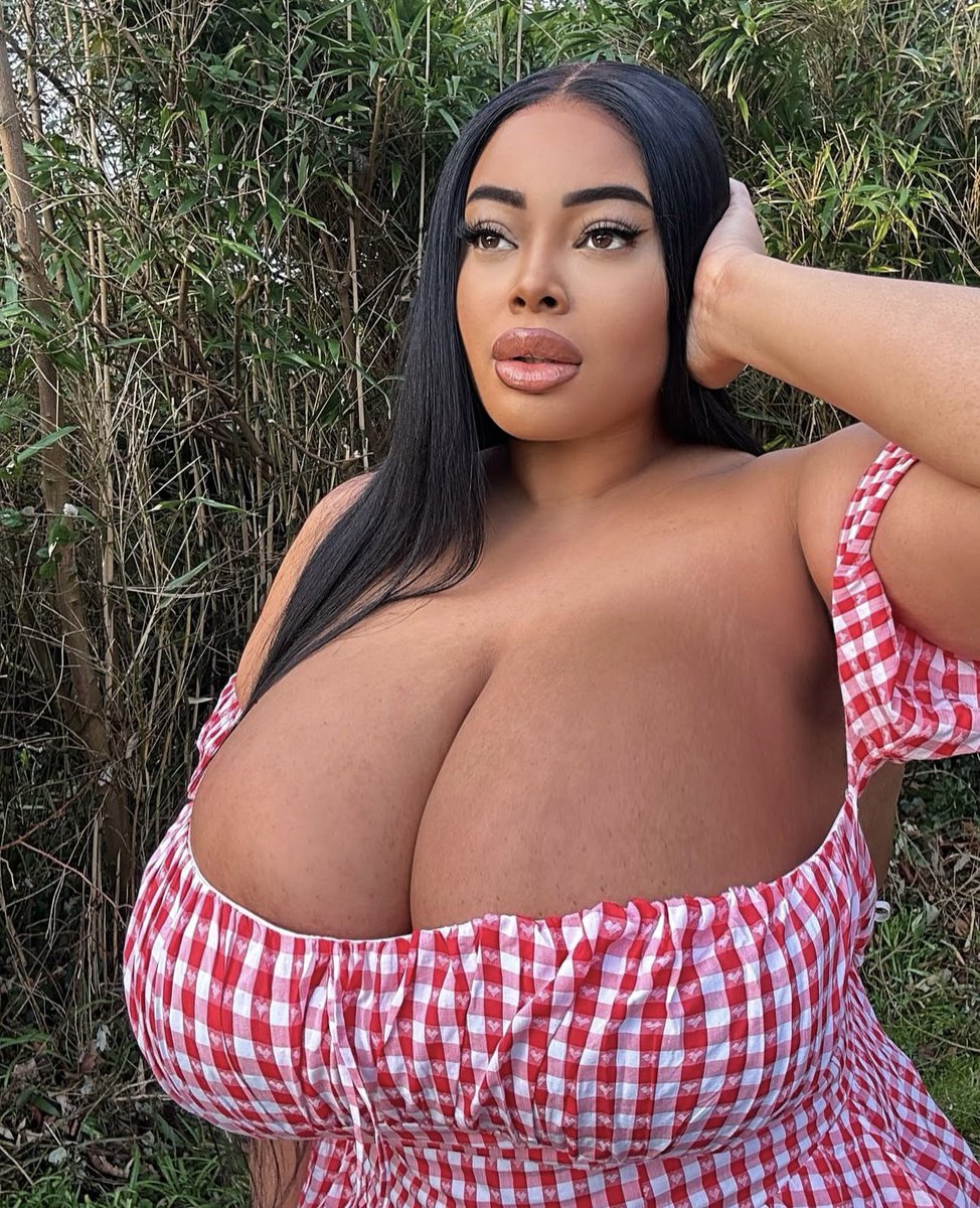 yathbeauty's tweet image. Papi ❤️ Instagram yathbeauty snapchat yathia765