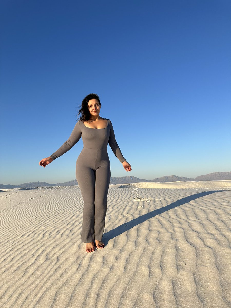 Let’s get #sandy #nsfw #brunette #body #thick #gyat