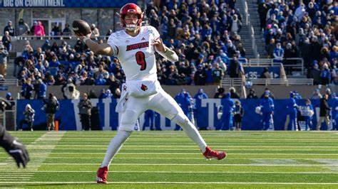 People around the #NFL believe that after Cam Ward, #Louisville QB Tyler Shough “will have the most success early in his career.”