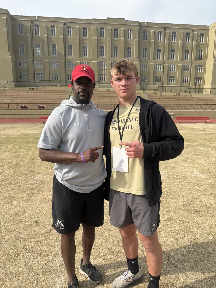 ColtonBogan's tweet image. Thank you VMI for the junior day invite! The program and campus were very impressive and I can’t wait to be back!
@Prov_Football @CoachOsbey @Coachward1 @VMI_Football @CoachPatBrown