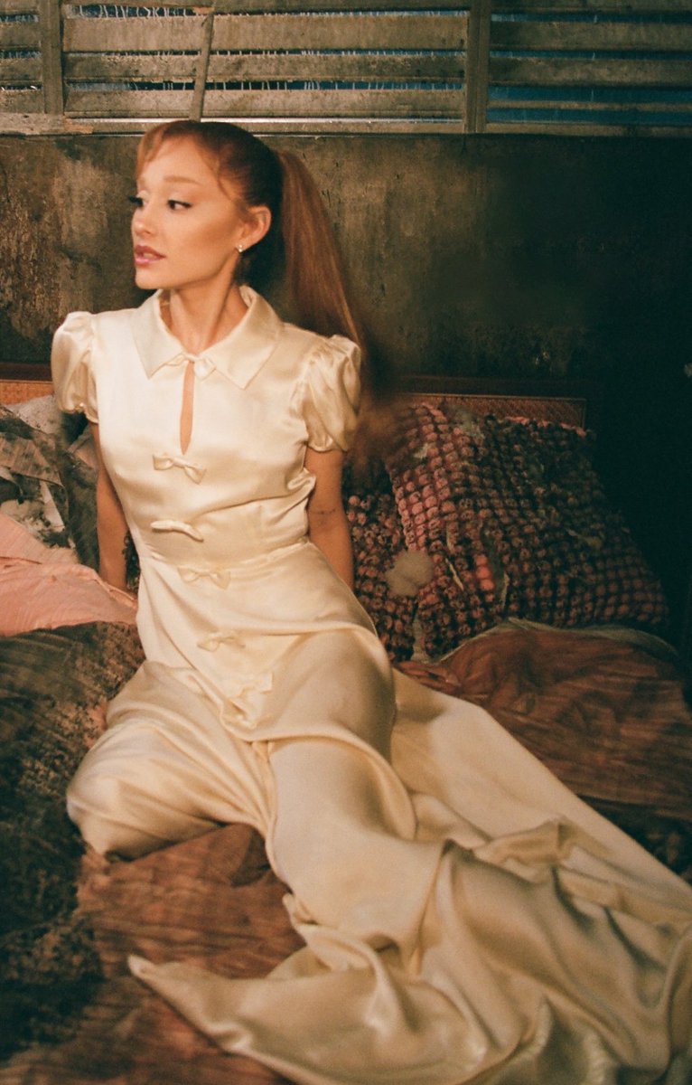 ArianaToday's tweet photo. 𖦹 ‘eternal sunshine deluxe: brighter days ahead’ debuts with 36.9 million total streams on spotify. https://t.co/ROnzxfn1sP