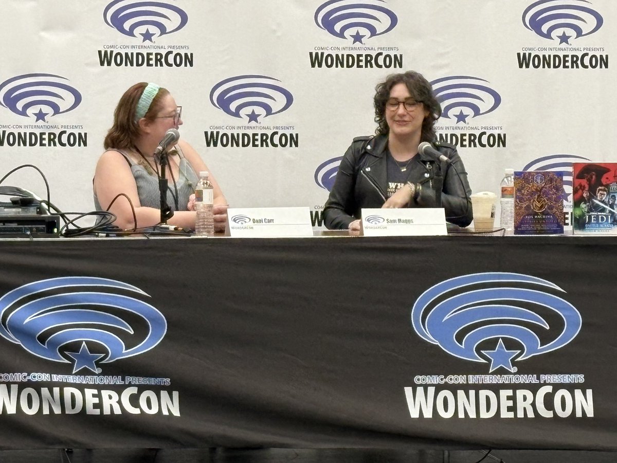 Amazing <a href="/SamMaggs/">Sam Maggs</a> Spotlight Panel at  <a href="/WonderCon/">WonderCon</a> last night, masterfully MCified by <a href="/ItsDaniCarr/">Dani Carr</a> … a lovely exploration of Sam’s work and process that organically morphed into a beautiful expression of queer affirmation and community.

Sam is Booth F-02…stop by and say “hi”!