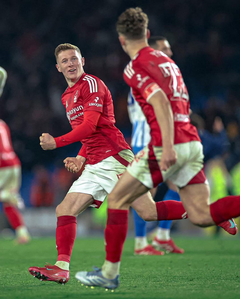 Off to Wembleyyy 🏟️ 🌳 ❤️