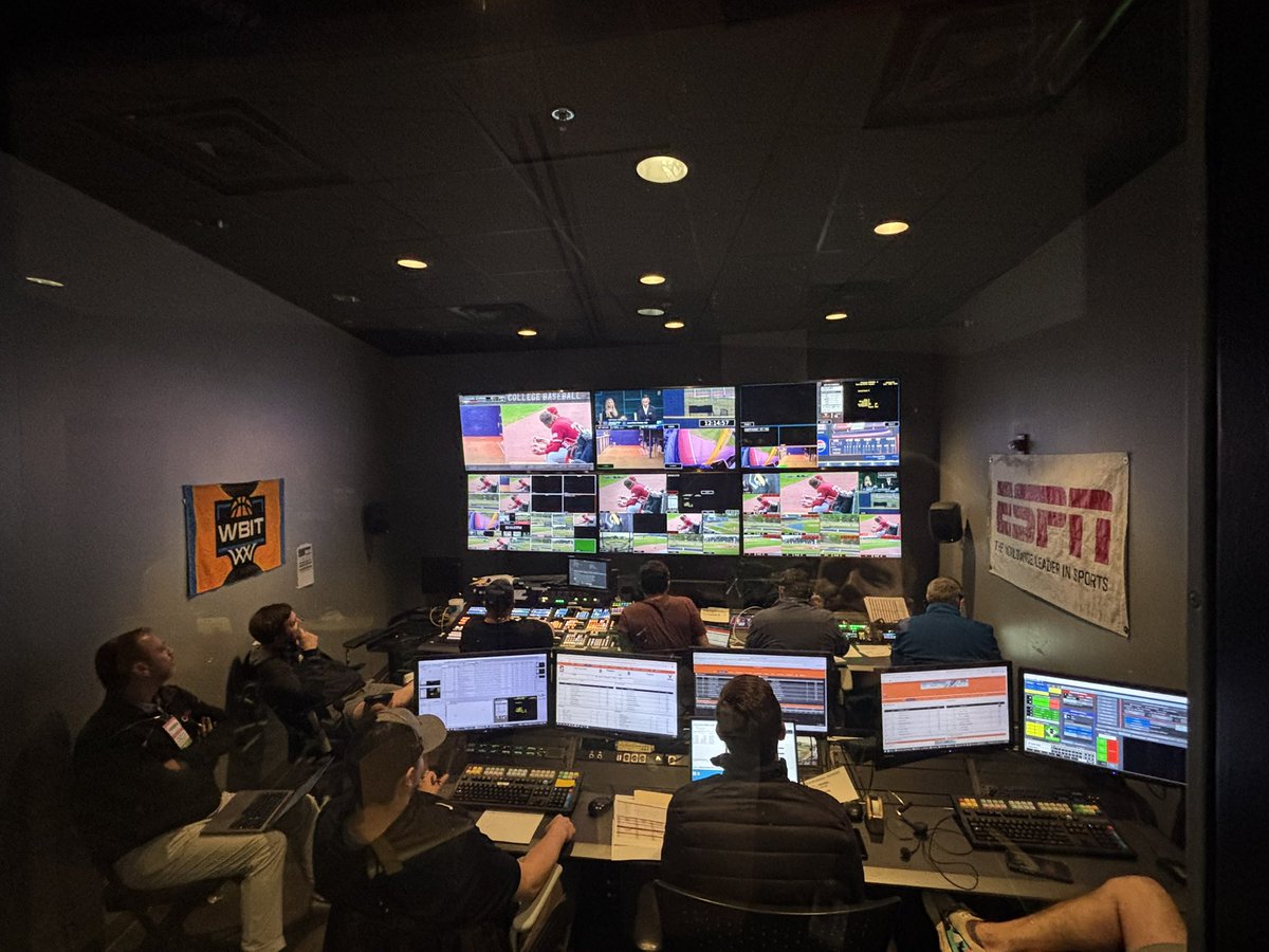 VaSportsTV's tweet photo. ESPN2 baseball + Cuse/UVA men’s lax = a busy day at the JPJ today

Thanks to our hardworking staff, freelancers and students who have done an outstanding job with our shows this weekend and all spring so far! https://t.co/w7n6JP1oUp