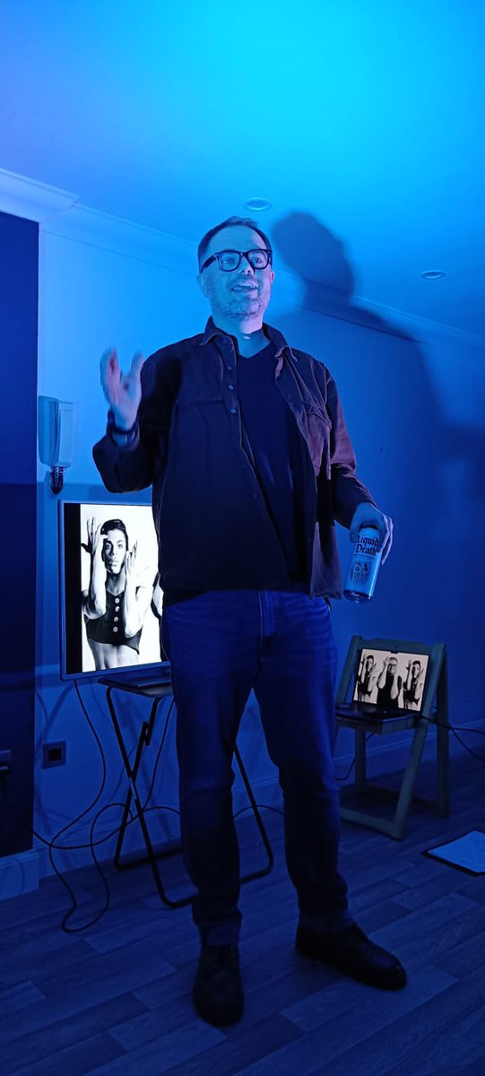 First solo show - DONE! Thank you to the legends who showed up to see me work it out and the legends at <a href="/BigglestonesBks/">Bigglestones Books</a> , please buy books there. We have a Fringe show folks! See you in August