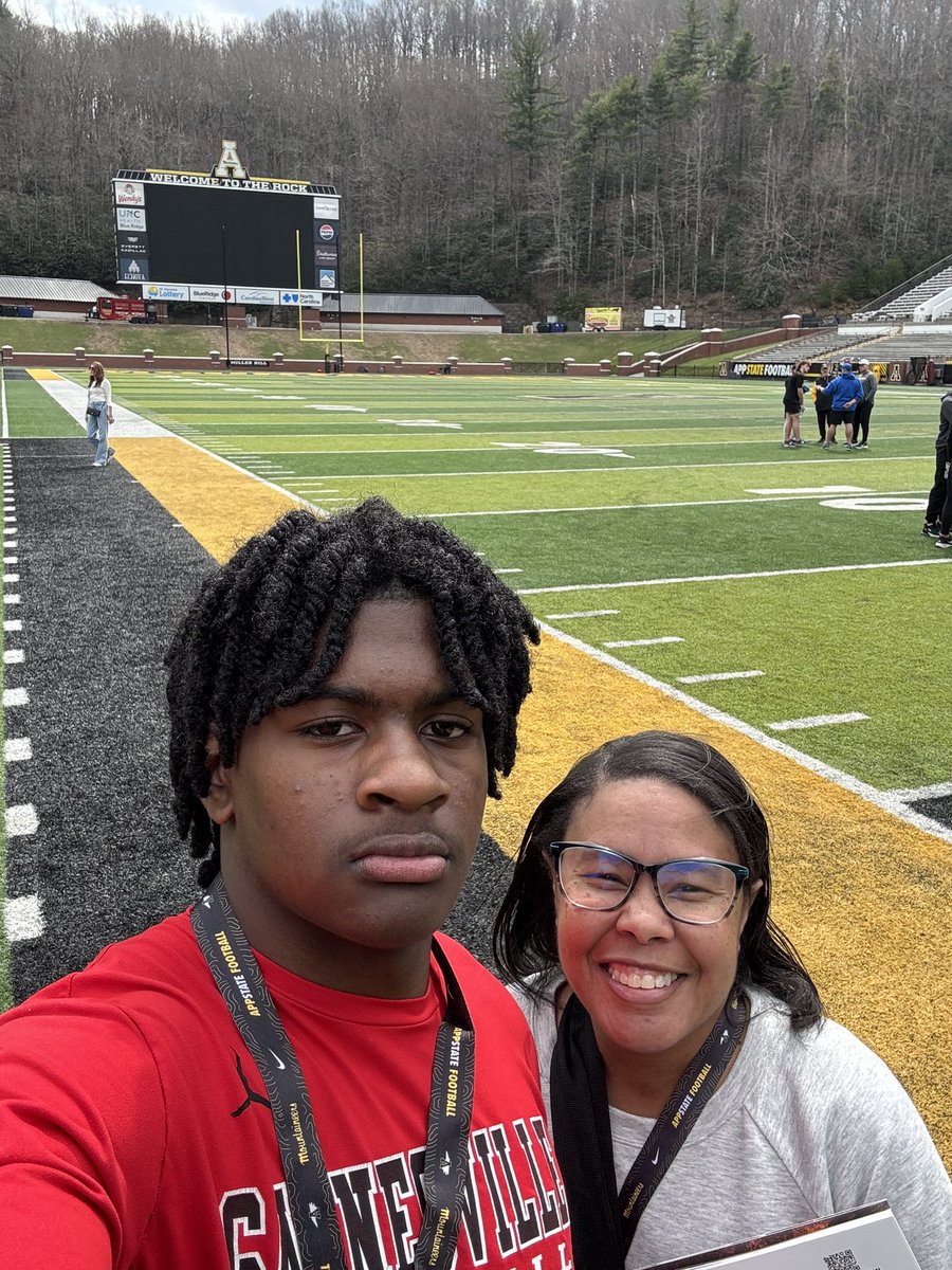 Had a great time at The ROCK today. Thank you <a href="/CoachDjSmith/">DJ Smith</a> <a href="/CoachALarkins/">Aashon Larkins</a> .