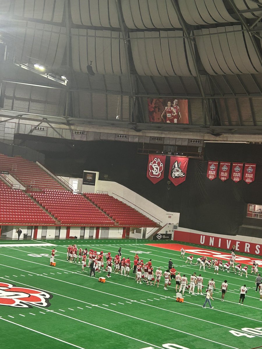 LukeLeBrun26's tweet photo. Thanks @SDCoyotesFB for the great Junior Day visit! @coachcdantew @_CoachHodge https://t.co/gu167KpUmU
