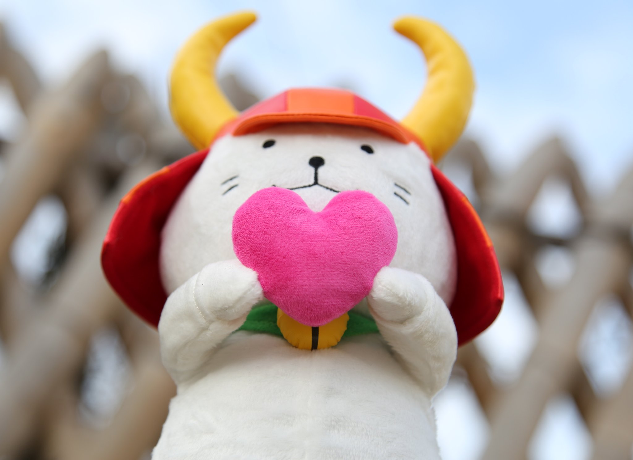 彦根キティぬいぐるみ 限定 ご当地キティ 滋賀県彦根市 赤兜 ぬいぐるみ レア - メルカリ