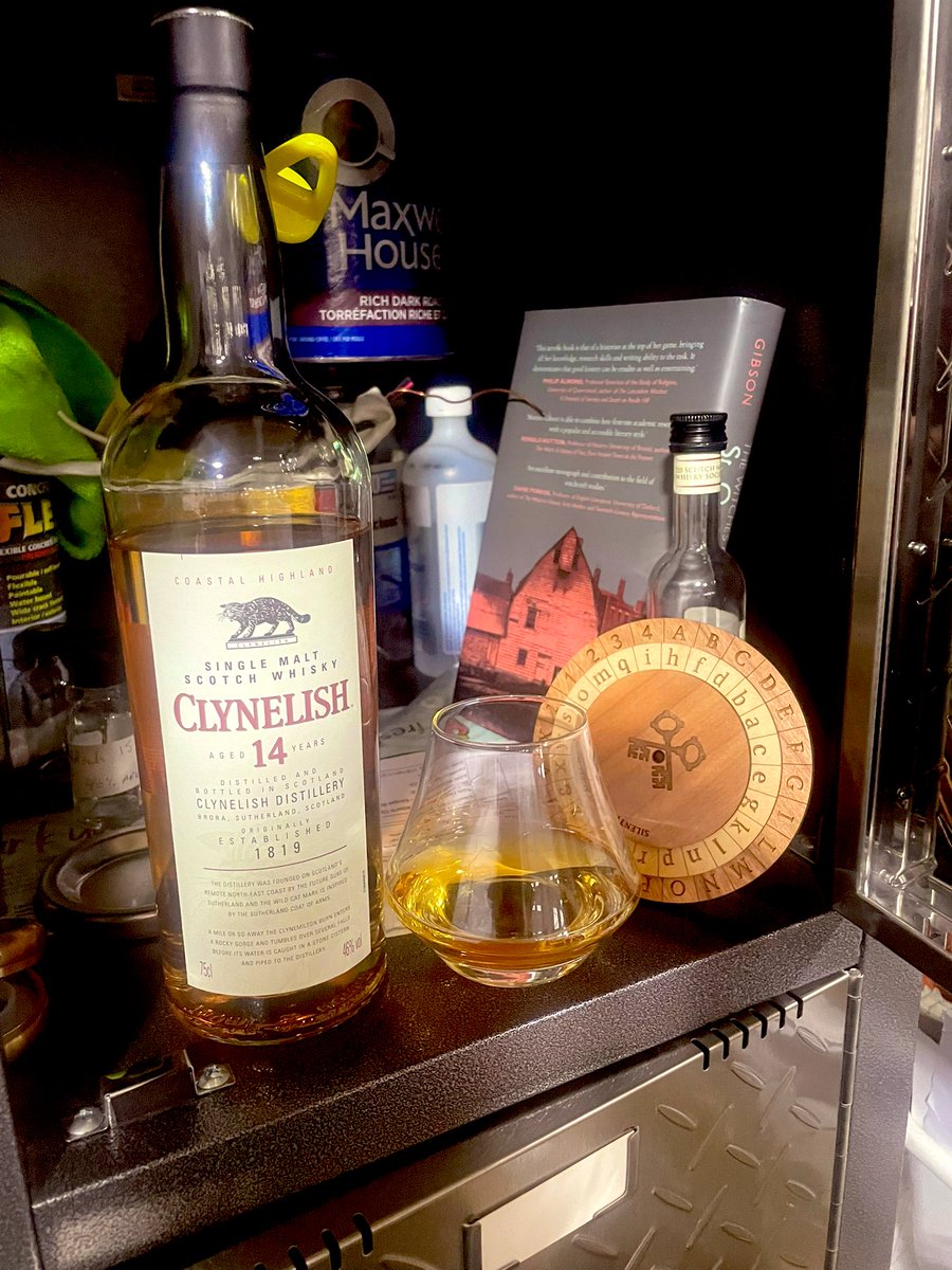 Paul Brown (@imagicranium) on Twitter photo #ONStorm outside β¦ Clynelish 14 from the #garage #whisky cupboard to warm the cockles!
(Anybody know what the wooden disk shaped thingy isπ)
<a href="/TheWhiskeyGuyON/">Adam R</a> <a href="/speers56/">Sam Speers π₯</a> <a href="/GeordieMoski/">Geordie Moski</a> <a href="/PJ47596176/">π¨π¦PJβ¨ππ»ββοΈπ₯πΊπ»ππ¬π¨π¦π¦πΊπ¬π§π³πΏπΊπ²π</a> <a href="/whiskytip/">Duncan aka whiskytip π₯</a> <a href="/MrLBanhammer/">Simon</a> #ONStorm outside β¦ Clynelish 14 from the #garage #whisky cupboard to warm the cockles!
(Anybody know what the wooden disk shaped thingy isπ)
<a href="/TheWhiskeyGuyON/">Adam R</a> <a href="/speers56/">Sam Speers π₯</a> <a href="/GeordieMoski/">Geordie Moski</a> <a href="/PJ47596176/">π¨π¦PJβ¨ππ»ββοΈπ₯πΊπ»ππ¬π¨π¦π¦πΊπ¬π§π³πΏπΊπ²π</a> <a href="/whiskytip/">Duncan aka whiskytip π₯</a> <a href="/MrLBanhammer/">Simon</a>